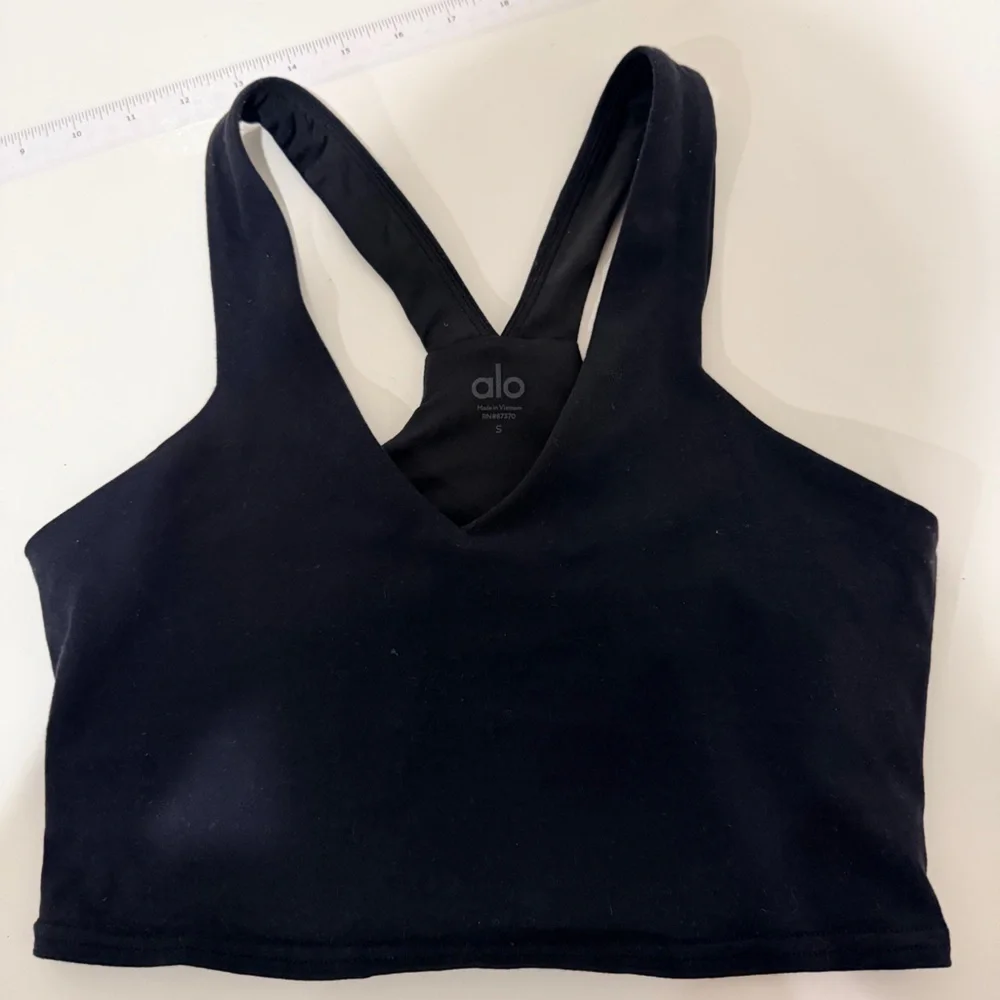 ALO Yoga Black V-Neck Sports Bra size S/P No padding